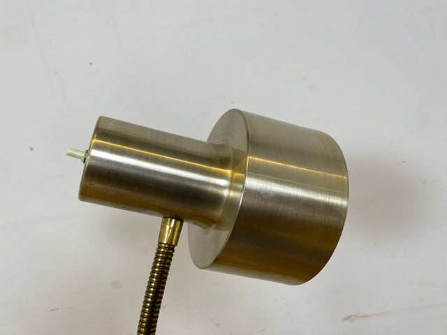 Skandinavische Space Age Stehlampe von Boréns Elektriska in gebürstetem Aluminium mit flex. Schwanenhals