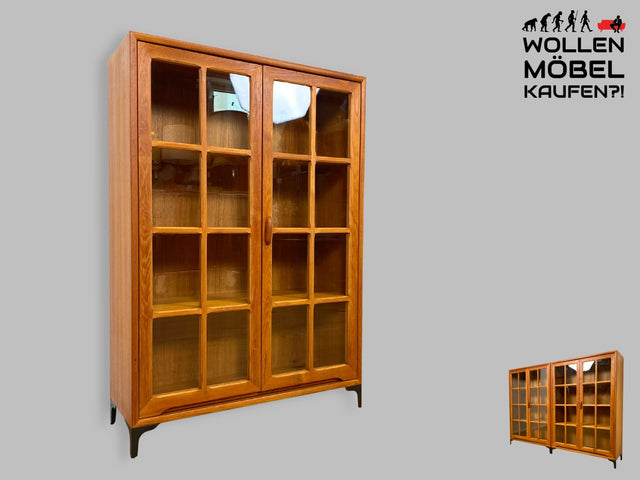 Stilvolle skandinavische Vitrine in Teakholz auf neuen Metallfüßen I Glasvitrine Büchervitrine Bücherschrank Highboard Geschirrschrank Regal Bücherregal Teak Vintage Mid-Century Danish Design I