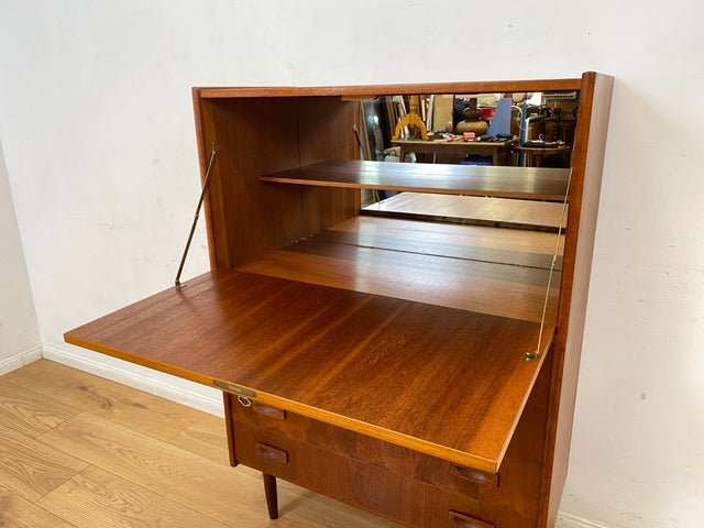 WMK I Eleganter skandinavischer Mid-Century Barschrank in Teakholz mit verspiegeltem Bar Fach I Barkommode Highboard Schrank Sekretär Kommode Schminkschrank Danish Design Vintage I