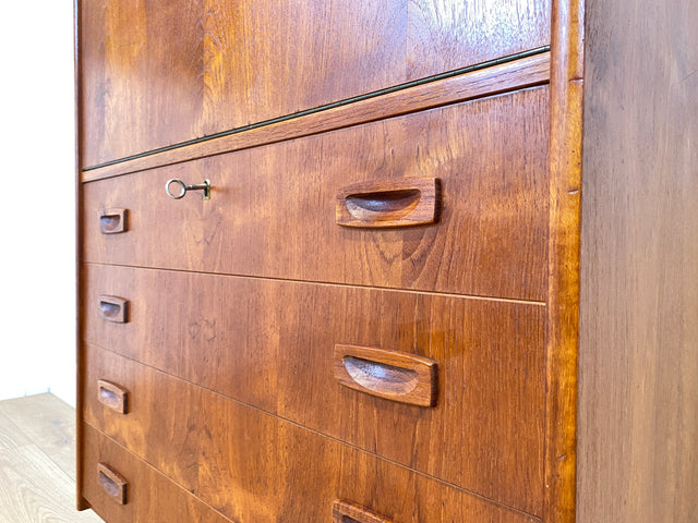 WMK I Eleganter skandinavischer Mid-Century Barschrank in Teakholz mit verspiegeltem Bar Fach I Barkommode Highboard Schrank Sekretär Kommode Schminkschrank Danish Design Vintage I