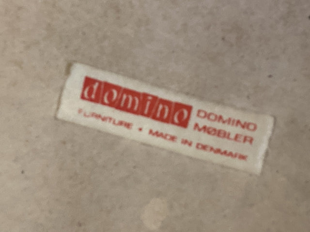 WMK I Stilvoller skandinavischer Mid-Century Designer Schreibtisch von Domino Møbler in Teakholz