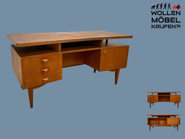 Formschöner freistellender skandinavischer Mid-Century Schreibtisch in Teakholz mit Regal an der Rückseite I Desk Arbeitstisch Bürotisch Cheftisch Danish Design Vintage Teak