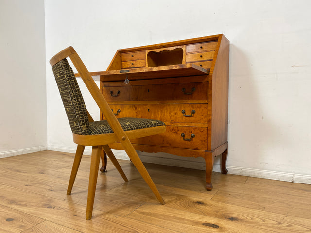 WMK I Besonders schöner skandinavischer Mid-Century Sekretär aus vollem Holz mit Intarsien