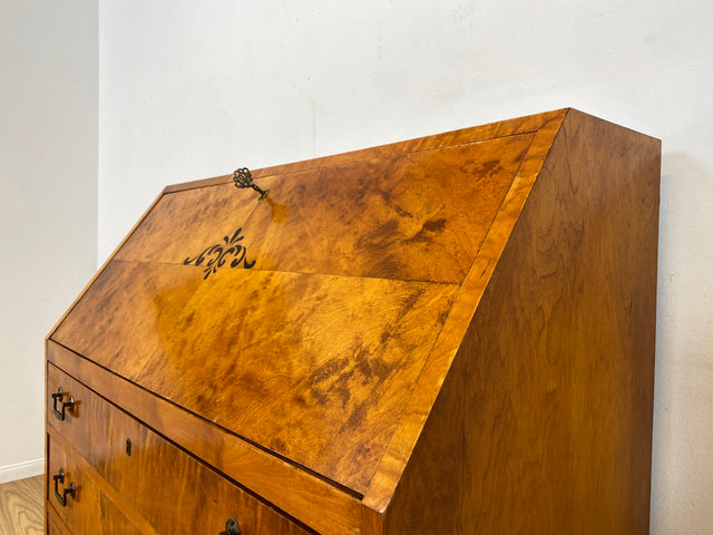 WMK I Besonders schöner skandinavischer Mid-Century Sekretär aus vollem Holz mit Intarsien