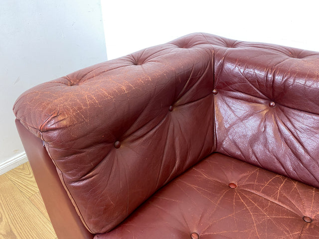 WMK I Gemütliches skandinavisches 70er Jahre Modular Sofa mit Echtleder Bezug & charaktervoller Patina