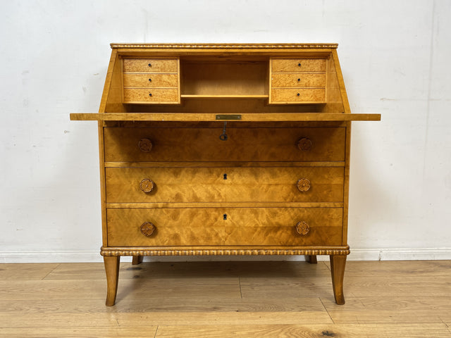 Sehr schöner handverzierter skandinavisches Mid-Century Sekretär aus vollem Holz I Schreibschrank Schreibkommode Schreibtisch Kommode Schubladenkommode Wäschekommode 60er I