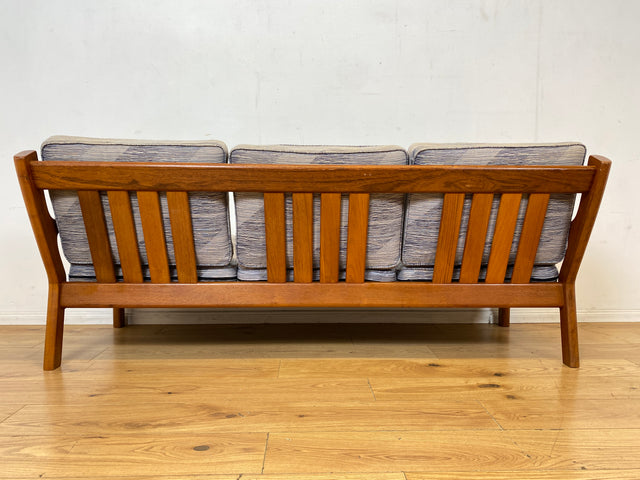Stilvolles und hochwertiges skandinavisches Sofa aus Teakholz mit Originalbezug und Federkern I Couch 3-Sitzer 3er Danish Design Mid-Century Vintage 60er 70er Teak I