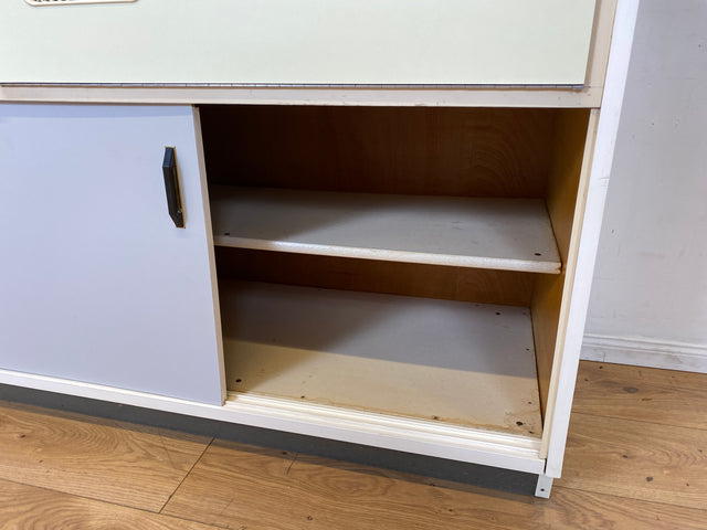 Kultige Space Age Küchenanrichte in Originalfarben mit Schiebetüren und Brot Fach I Küchenbüfett Büfett Küche Küchenzeile Buffet Anrichte Retro Vintage 60er 70er I