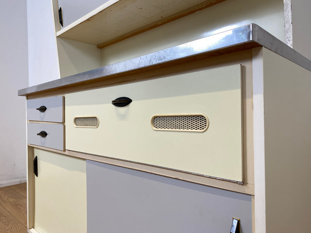 Kultige Space Age Küchenanrichte in Originalfarben mit Schiebetüren und Brot Fach I Küchenbüfett Büfett Küche Küchenzeile Buffet Anrichte Retro Vintage 60er 70er I