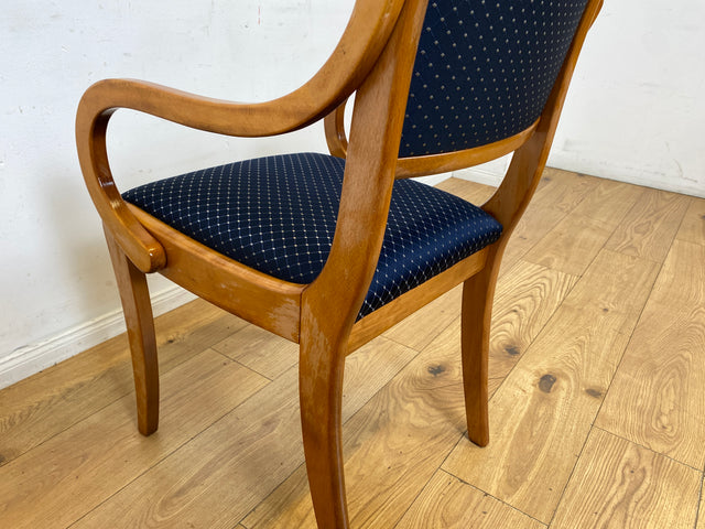 Sehr eleganter Spätbiedermeier Salonstuhl aus Buche mit hochwertigem neuem Bezug in Blau I Armlehnstuhl Stuhl Holzstuhl Sessel Lesesessel Chair Biedermeier Antik Vintage I