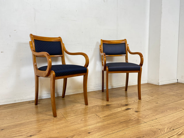 Sehr eleganter Spätbiedermeier Salonstuhl aus Buche mit hochwertigem neuem Bezug in Blau I Armlehnstuhl Stuhl Holzstuhl Sessel Lesesessel Chair Biedermeier Antik Vintage I