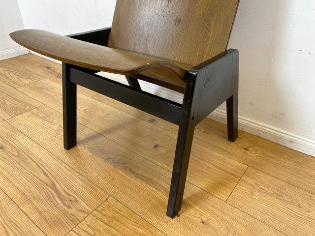 WMK I 1/5 Stilvoller & seltener stapelbarer Mid-Century Klappstuhl in Eichenholz