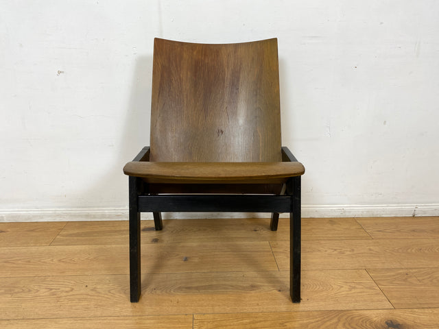 WMK I 1/5 Stilvoller & seltener stapelbarer Mid-Century Klappstuhl in Eichenholz