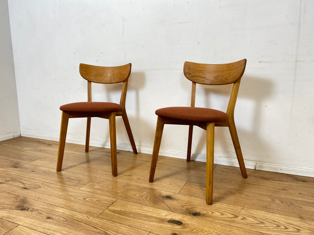 Formschöner und sehr gemütlicher Stuhl aus Eiche mit stimmigen Originalbezug in Rostorange / Terrakotta I Esszimmerstuhl Küchenstuhl Holzstuhl Modern Vintage I Berlin Magdeburg Stuttgart