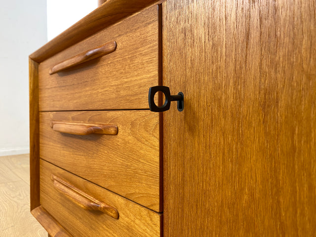 WMK I Hochwertiger Vintage Bücherschrank von Strobeck in skandinavischem Still mit Schubladen I Teakholz I Bücherregal Regal Holzregal Danish Design Mid-Century Vintage Teak I
