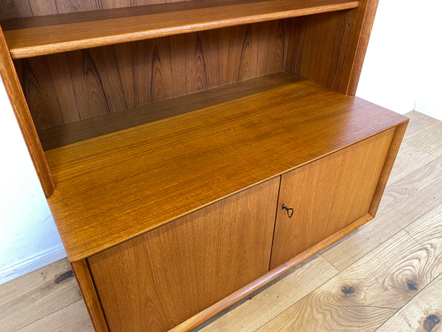Hochwertiger Vintage Bücherschrank von Strobeck in skandinavischem Stil I Teakholz I Regal Bücherregal Holzregal Kommode Danish Design Mid-Century Vintage Teak 70er I