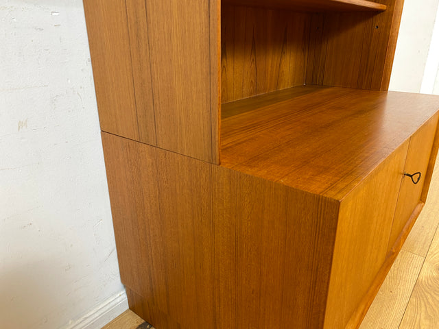 Hochwertiger Vintage Bücherschrank von Strobeck in skandinavischem Stil I Teakholz I Regal Bücherregal Holzregal Kommode Danish Design Mid-Century Vintage Teak 70er I