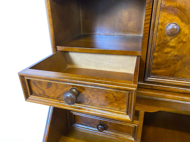 Formschöner und gut erhaltener Vintage Schreibschrank mit stabiler Schreibklappe und vielen Schubladen I Sekretär Schreibtisch Schreibkommode Bücherschrank Kommode Highboard I