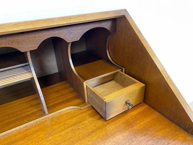 Hübscher Vintage Sekretär in englischem Stil mit stabiler Schreibklappe und Lederschreibunterlage I Schreibkommode Schreibschrank Schreibtisch Kommode Schubladenkommode Regency