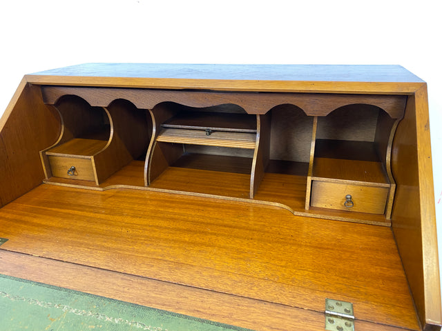 Hübscher Vintage Sekretär in englischem Stil mit stabiler Schreibklappe und Lederschreibunterlage I Schreibkommode Schreibschrank Schreibtisch Kommode Schubladenkommode Regency