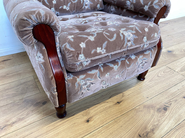 Äußerst gemütlicher und sehr gut erhaltener Vintage Sessel mit tollem samtartigem Altrosa Bezug und Holzrahmen I Ohrensessel Lesesessel Sitzgarnitur Polstersessel I