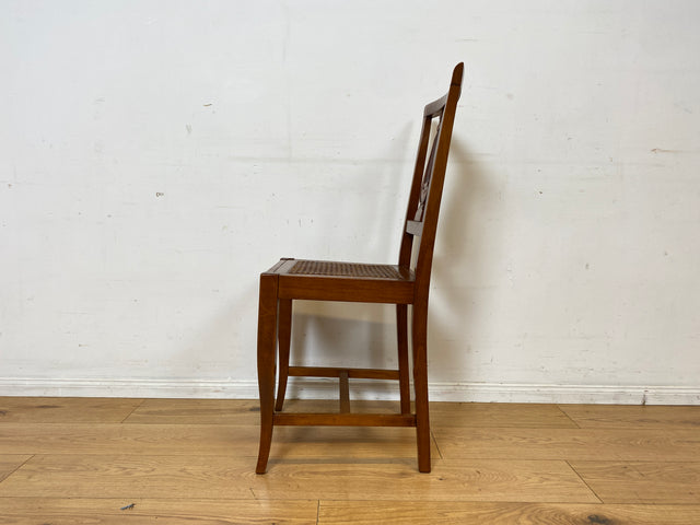Eleganter und sehr gut erhaltener handverzierter Vintage Stuhl im antiken Stil mit Geflecht I Esszimmerstuhl Holzstuhl Küchenstuhl Dining Chair Jugendstil Stilmöbel I