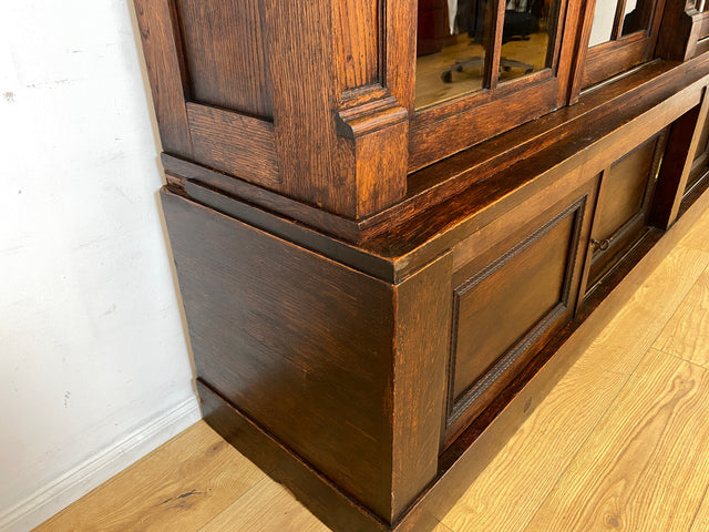 Hochwertige handverzierte Vintage Vitrine im antikem Stil aus massiver Eiche mit Schiebetüren I Büchervitrine Bücherschrank Bücherregal Regal Glasvitrine Wohnzimmerschank Jugendstil Gründerzeit I