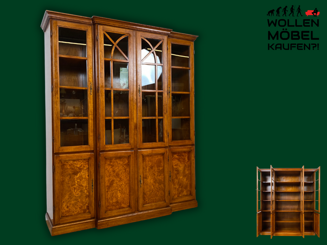 Stilvolle Vintage Vitrine im englischem Stil mit Sprossenfenstern I Büchervitrine Bücherschrank Bücherregal Regal Wohnzimmerschrank Highboard Wohnwand Stilmöbel Regency I