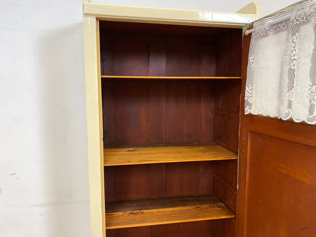 Schöner weißer antiker Hochschrank I Vollholz I Schrank Vitrine Wäscheschrank Highboard Küchenschrank Schuhschrank Flurschrank Bücherschrank Geschirrschrank Jugendstil Vintage I