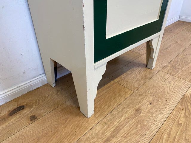 Schöner weißer antiker Hochschrank I Vollholz I Schrank Vitrine Wäscheschrank Highboard Küchenschrank Schuhschrank Flurschrank Bücherschrank Geschirrschrank Jugendstil Vintage I
