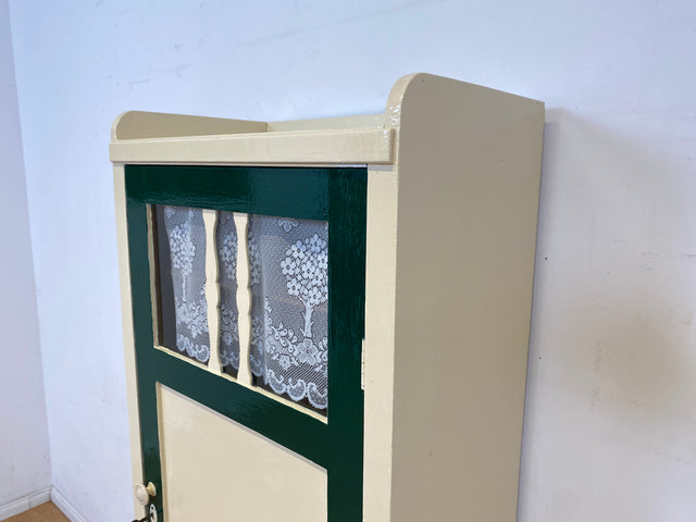 Schöner weißer antiker Hochschrank I Vollholz I Schrank Vitrine Wäscheschrank Highboard Küchenschrank Schuhschrank Flurschrank Bücherschrank Geschirrschrank Jugendstil Vintage I