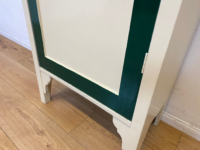 Schöner weißer antiker Hochschrank I Vollholz I Schrank Vitrine Wäscheschrank Highboard Küchenschrank Schuhschrank Flurschrank Bücherschrank Geschirrschrank Jugendstil Vintage I
