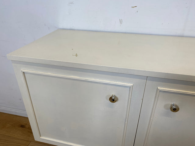 Sehr schönes weißes 70er Jahre Sideboard mit Schubladen & hübschen Originalgriffen I Kommode Anrichte Schrank TV Lowboard Bank Fernsehkommode Wäschekommode Retro Vintage I
