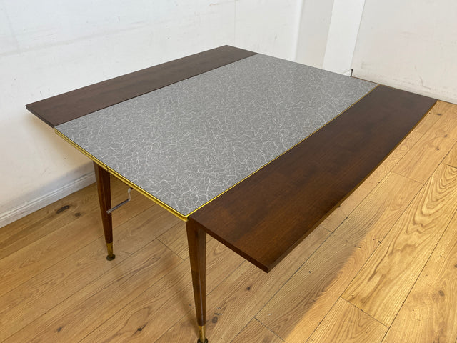 Sehr gut erhaltener auszieh- & höhenverstellbarer Mid-Century Tisch mit pflegeleichter Resopal Tischplatte I Multifunktionstisch Küchentisch Esstisch Couchtisch Retro Vintage 50er 60er I