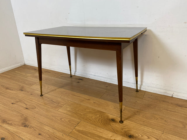 Sehr gut erhaltener auszieh- & höhenverstellbarer Mid-Century Tisch mit pflegeleichter Resopal Tischplatte I Multifunktionstisch Küchentisch Esstisch Couchtisch Retro Vintage 50er 60er I