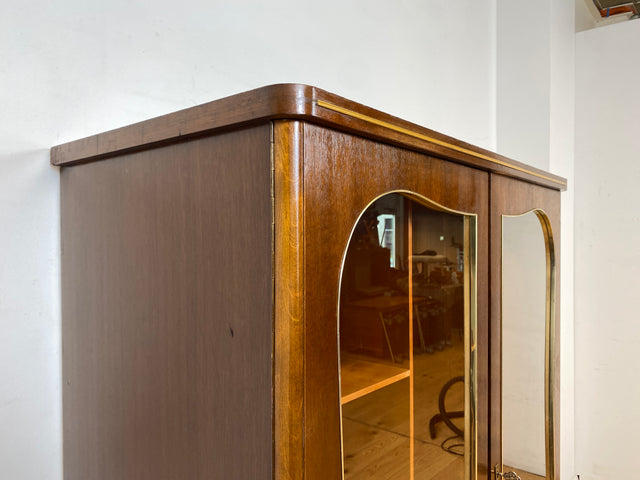 Besonders schöner und perfekt aufgeteilter dunkler Mid-Century Kleiderschrank mit Glastüren I Schrank Schlafzimmerschrank Wäscheschrank Rockabilly Vintage 50er 60er I