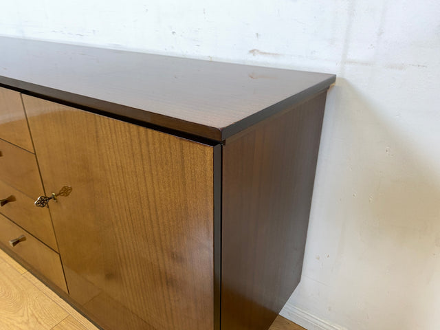 Stilvolles und sehr gut erhaltenes dunkles Vintage Sideboard mit Schubladen I Schrank Anrichte Lowboard Wäschekommode Fernsehkommode TV Board Mid-Century Retro 60er 70er I
