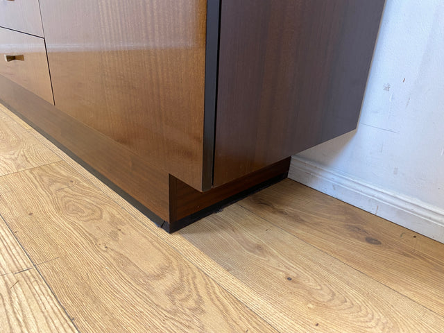 Stilvolles und sehr gut erhaltenes dunkles Vintage Sideboard mit Schubladen I Schrank Anrichte Lowboard Wäschekommode Fernsehkommode TV Board Mid-Century Retro 60er 70er I
