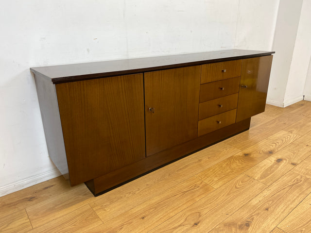 Stilvolles und sehr gut erhaltenes dunkles Vintage Sideboard mit Schubladen I Schrank Anrichte Lowboard Wäschekommode Fernsehkommode TV Board Mid-Century Retro 60er 70er I