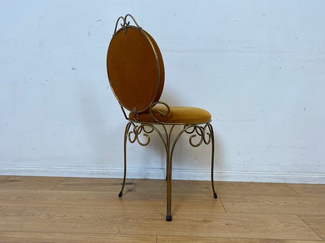 Sehr eleganter und gut erhaltener goldener 60er Jahre Stuhl aus Metall mit Samtbezug I Salonstuhl Metallstuhl Esszimmerstuhl Schreibtischstuhl Küchenstuhl Vintage I
