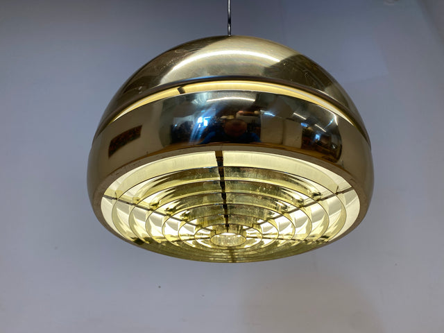 WMK I Seltene goldene skandinavische 70er Jahre Space Age Hängelampe aus Aluminium