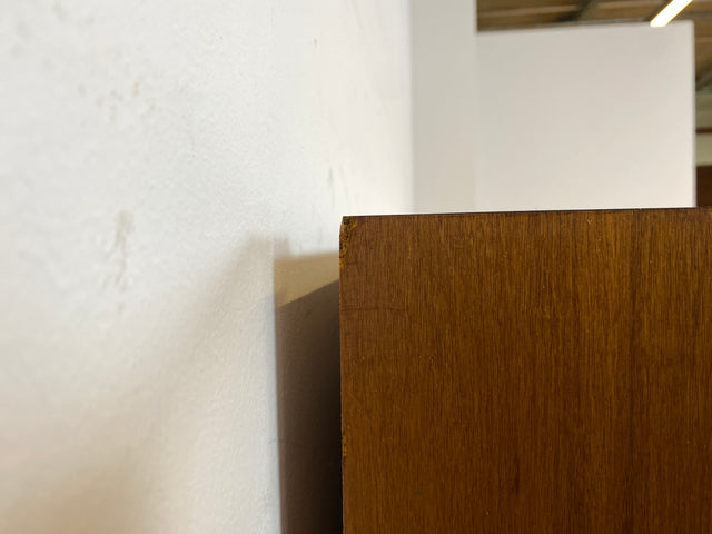 Stilvoller heller Mid-Century Wohnzimmerschrank aus 1969 mit Vitrine und Schubladen I Schrank Highboard Bücherschrank Kommode Sideboard Geschirrschrank Vintage Retro 70er