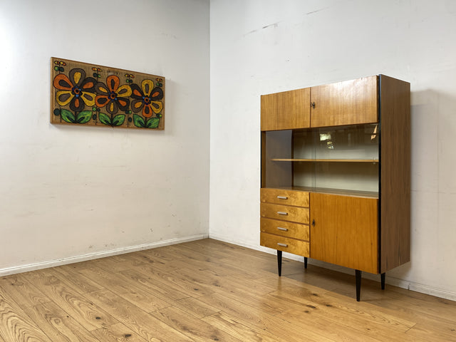 Stilvoller heller Mid-Century Wohnzimmerschrank aus 1969 mit Vitrine und Schubladen I Schrank Highboard Bücherschrank Kommode Sideboard Geschirrschrank Vintage Retro 70er