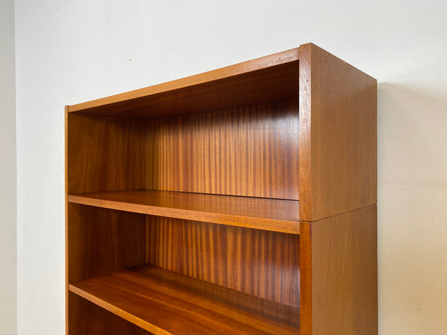 Sehr schöner modularer Mid-Century Bücherschrank auf neuen Metallfüßen mit Schubladen I Regal Bücherregal Highboard Kommode Regalwand Wohnwand Vintage Retro 60er I