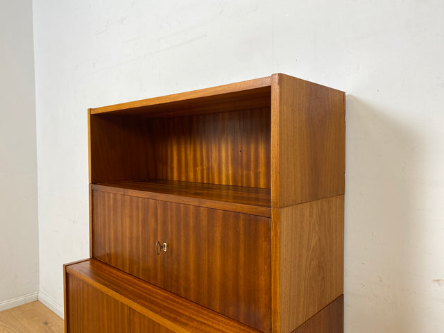 WMK I Schönes und geräumiges modulares Mid-Century Highboard auf neuen Metallfüßen mit Regal Fach I Schrank Bücherschrank Kommode Sideboard Wäschekommode Vintage Retro 60er I