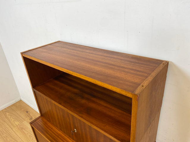 WMK I Schönes und geräumiges modulares Mid-Century Highboard auf neuen Metallfüßen mit Regal Fach I Schrank Bücherschrank Kommode Sideboard Wäschekommode Vintage Retro 60er I