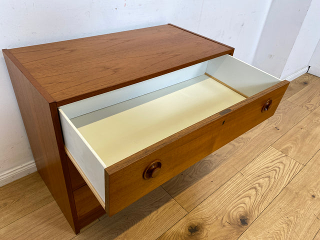 Stilvolle & sehr gut erhaltene skandinavische Kommode in Teakholz mit Schubladen & Holzgriffen I Schubladenkommode Sideboard Wäschekommode 60er 70er Vintage Danish Design I