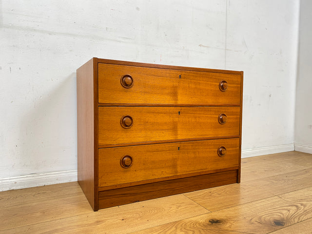 Stilvolle & sehr gut erhaltene skandinavische Kommode in Teakholz mit Schubladen & Holzgriffen I Schubladenkommode Sideboard Wäschekommode 60er 70er Vintage Danish Design I