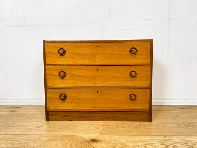 Stilvolle & sehr gut erhaltene skandinavische Kommode in Teakholz mit Schubladen & Holzgriffen I Schubladenkommode Sideboard Wäschekommode 60er 70er Vintage Danish Design I