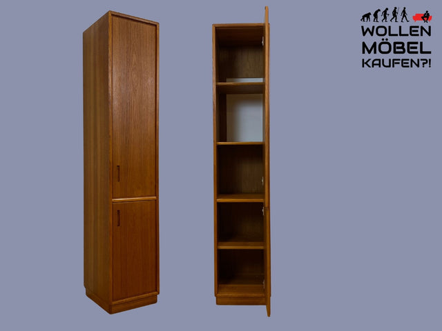 Stilvoller schmaler skandinavischer Hochschrank in Teakholz mit verstellbaren Regalböden I Highboard Schrank Kleiderschrank Wäscheschrank Badschrank Vintage Danish Design Teak I